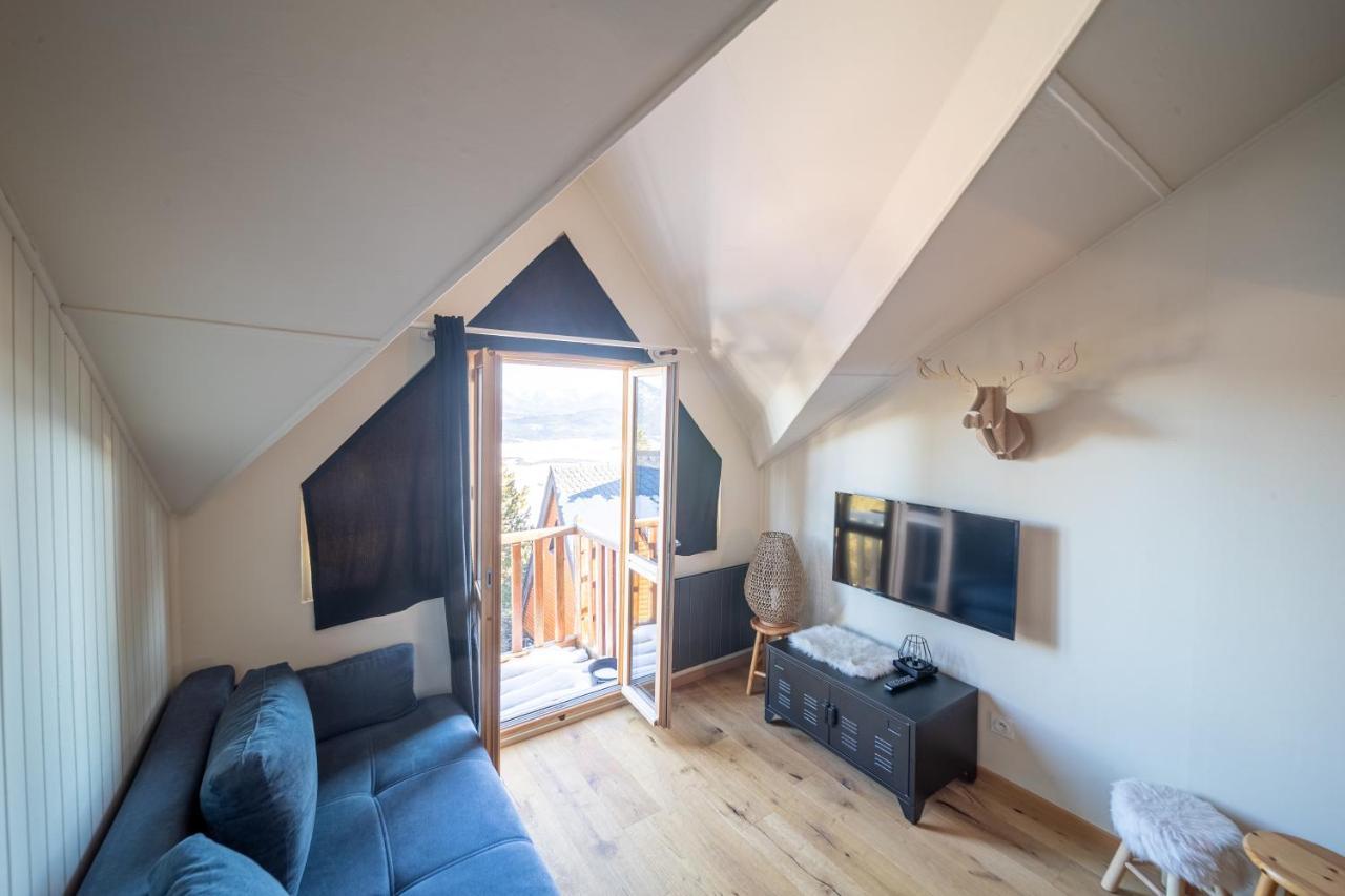 Le Cerf - Duplex Avec Superbe Vue Montagne Apartment Лез Англ Екстериор снимка